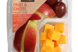 m323snacktrayfruitchees